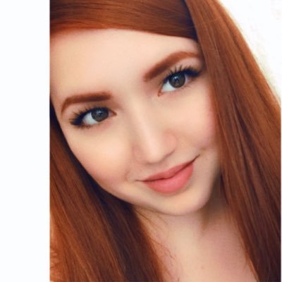 Profile Picture of Victoria Salazar (@VictoriaSMtz) on Twitter