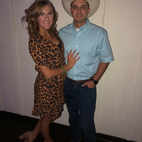 Profile Picture of Ashton Sexton (@ashtonsexton) on Poshmark