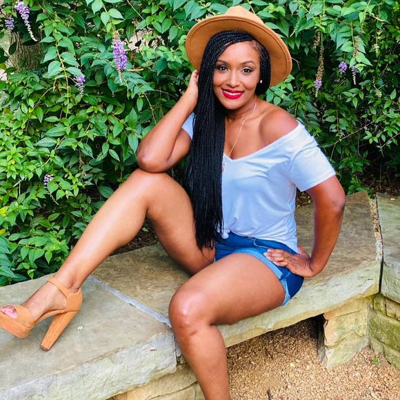 Shawn Traylor - Poshmark Profile Picture of Shawn Traylor (@shawnt02) on Poshmark