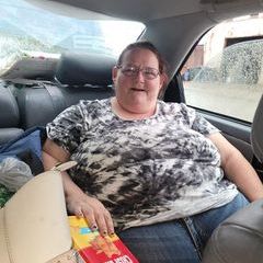 Profile Picture of Felicia Opry (@felicia.opry) on Tiktok