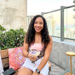 Profile Picture of claire hoffman (@clairejhoffman) on Instagram