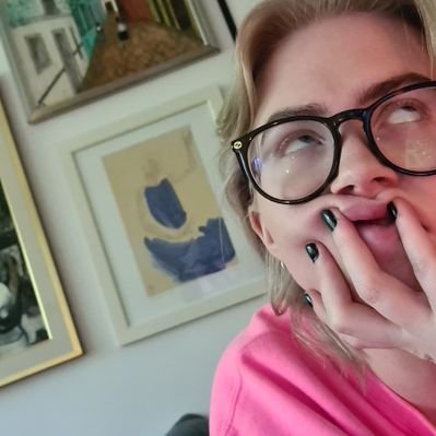 Profile Picture of Lollo (@LouiseEliasson) on Twitter