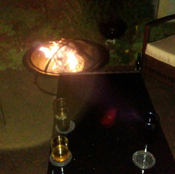 Profile Picture of Fredell Young (@youngtoo) on Poshmark