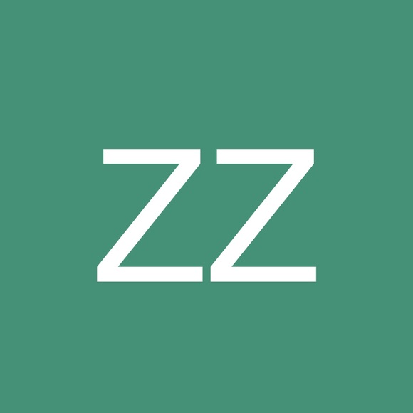 Profile Picture of Zenab Zehra (@zehra223) on Poshmark