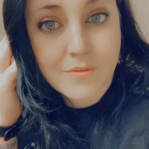 Profile Picture of Amber Zumwalt (@amberzumwalt) on Tiktok