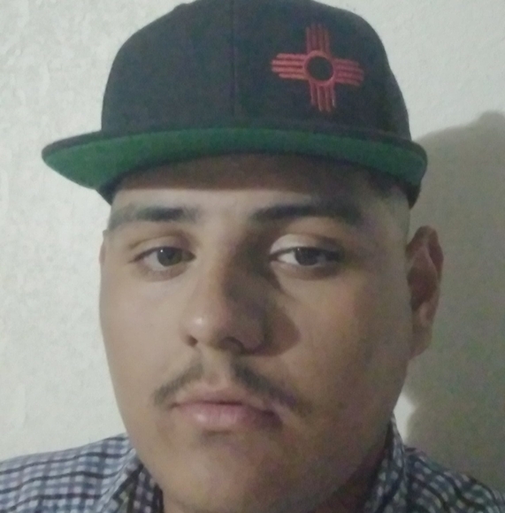 Profile Picture of Adrian Valladares (@adrianvallad942) on Poshmark