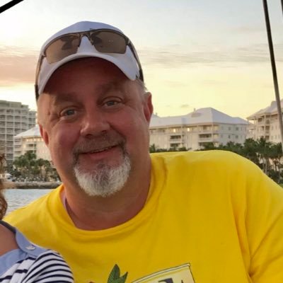 Profile Picture of Big E (@eriklysne) on Twitter