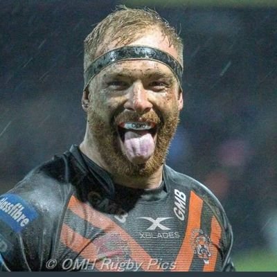 Profile Picture of Oliver Holmes (@Oli_Holmes) on Twitter