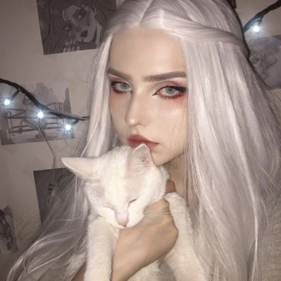 Profile Picture of Rudolfo Zalinadm (@rudolfozalinadm) on Poshmark