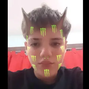 Profile Picture of 🥀🥀🥀 (@valenfigurelli) on Tiktok
