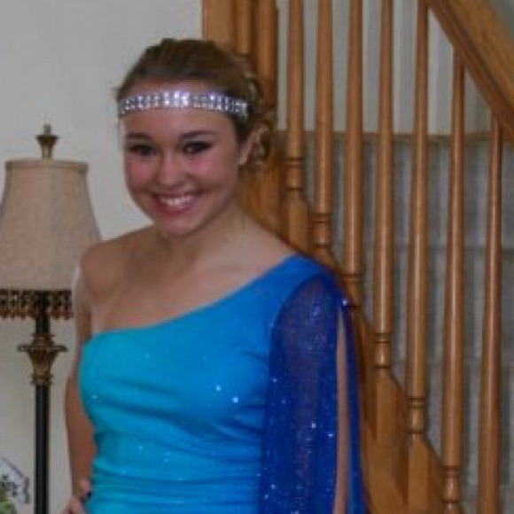 Profile Picture of Jaycie Tayerle (@tayerlej) on Poshmark