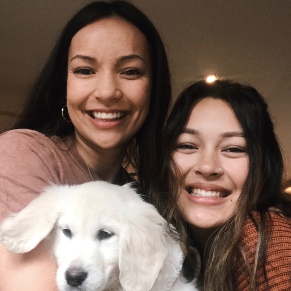 Profile Picture of Lindsey Kelejian (@lindseykelejian) on Poshmark