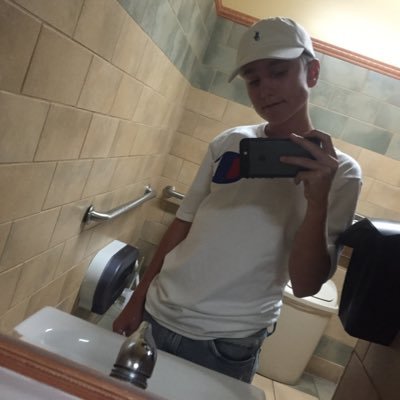 Profile Picture of Gabriel Malone (@gabrielljamess) on Twitter