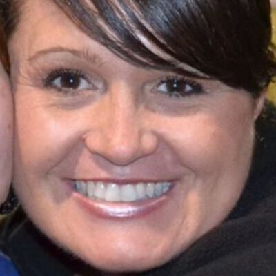 Profile Picture of Shelly Puckett (@LibraryLady1971) on Twitter