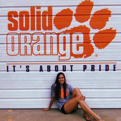 Profile Picture of Meredith Moser (@meremoser) on Twitter