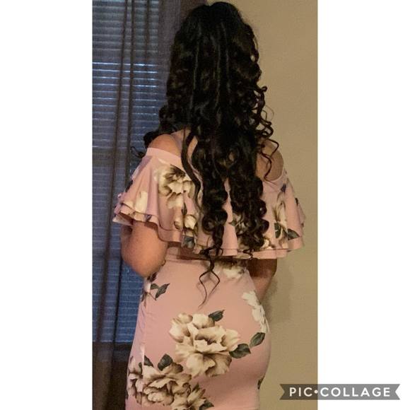 Profile Picture of Flores Flores (@heleylf) on Poshmark