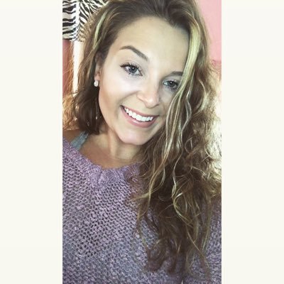 Profile Picture of Haley (@HaleyPeck23) on Twitter