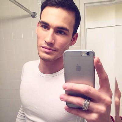 Profile Picture of James J. Carnes (@JamesJCarnes2) on Twitter