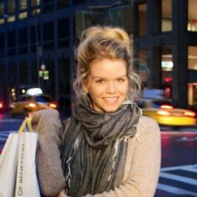 Profile Picture of Angela Thompson (@AngelaThomps0n) on Twitter