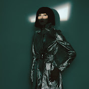 Profile Picture of Karen O (@officialkareno) on Youtube