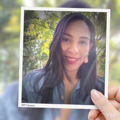 Profile Picture of Anna Arias (@annaarias21) on Twitter