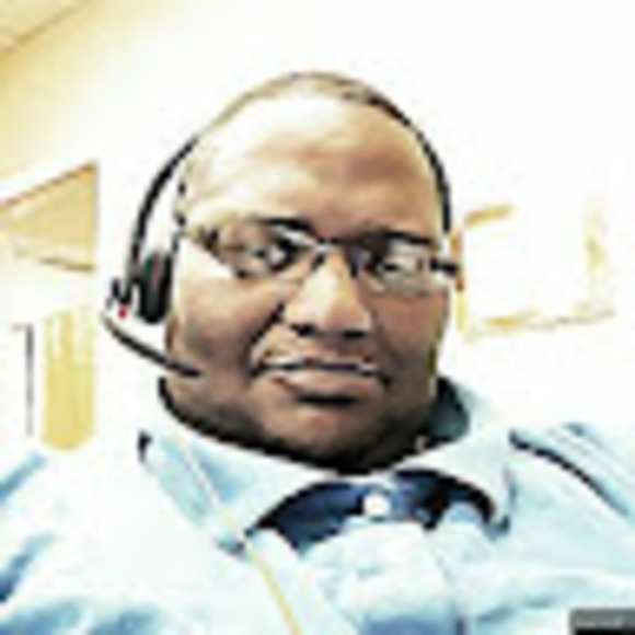 Profile Picture of Billy Freeman (@billyfreeman45) on Poshmark