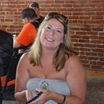 Profile Picture of Sheri Carlson (@sherishennaigans) on Instagram