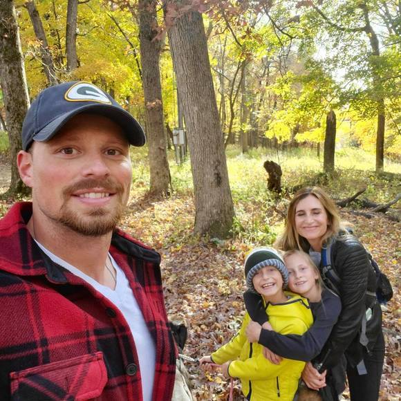 Profile Picture of Jess Gianulis (@jgianulis) on Poshmark