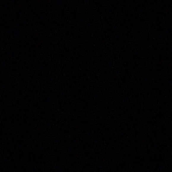 Profile Picture of Samantha Tofte (@samanthat24) on Poshmark