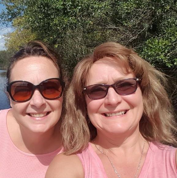 Donna Lamountain - Poshmark Profile Picture of Donna Lamountain (@donna671) on Poshmark