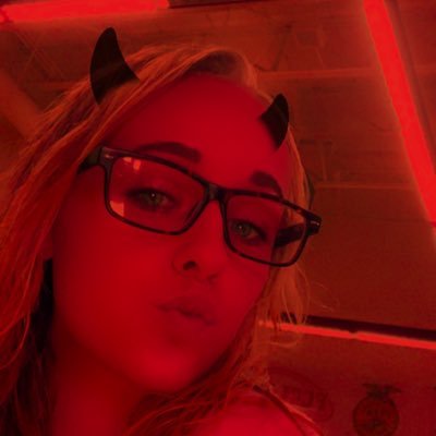 Profile Picture of Cammie Christian (@NiCole_010405) on Twitter