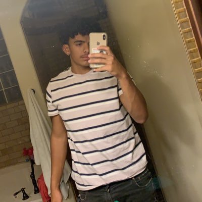 Profile Picture of Evan Rodrigues (@EvanRodrigues9) on Twitter