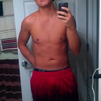 Profile Picture of Ricky Helm (@@DieselGuy1980) on Twitter