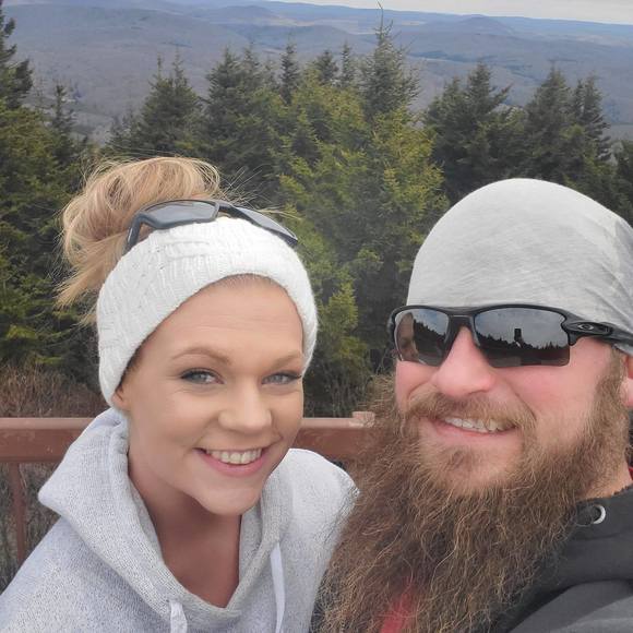 Profile Picture of Dustyn Nichols (@dnichols0911) on Poshmark