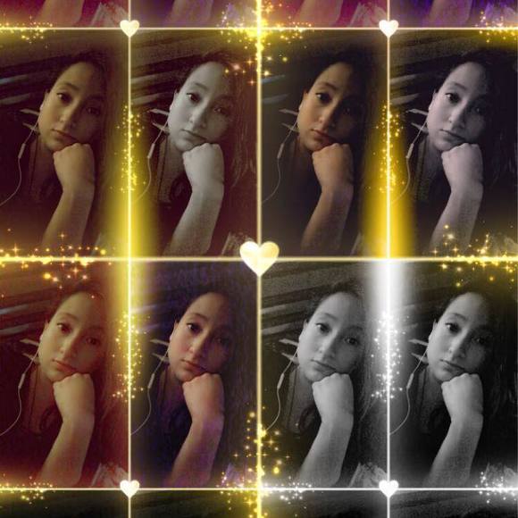 Profile Picture of Alexa Fernandez (@alexafernand954) on Poshmark