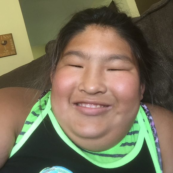 Profile Picture of Carly Trenkler (@funny100) on Poshmark