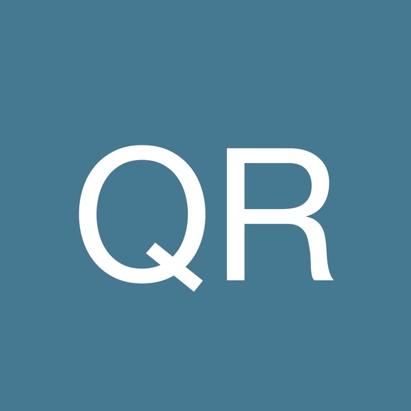 Quinn Robinson - Poshmark Profile Picture of Quinn Robinson (@quinnavere) on Poshmark