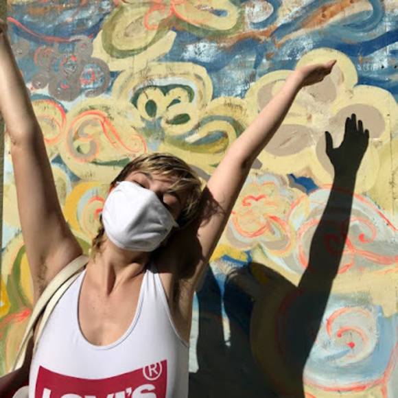 Profile Picture of Elly Connett (@esgcporceddu) on Poshmark