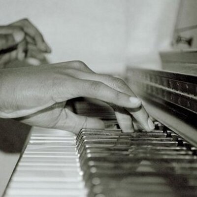 Profile Picture of Swagatha Christie (@BoyandPiano) on Twitter