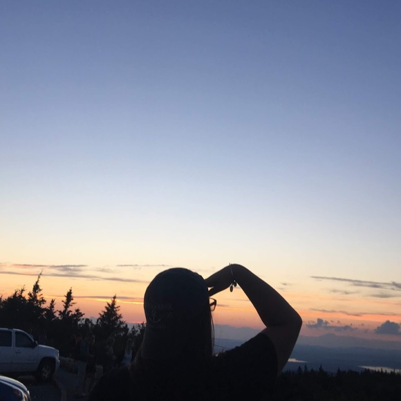 Profile Picture of Ashley Connole (@ashleyconnole) on Poshmark