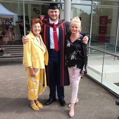 Profile Picture of Nick (@NicNashWright) on Twitter