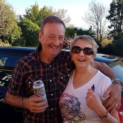 Profile Picture of Pauline O Reilly (@SkinnyHeadPea) on Twitter