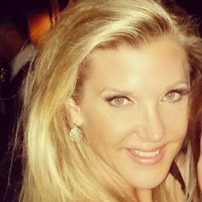 Profile Picture of Mel Big Rich Texas (@@melissaApoe) on Twitter