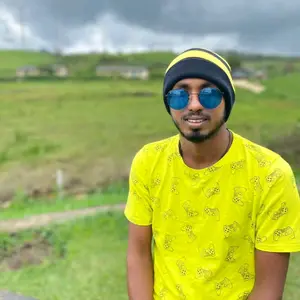 Profile Picture of mihil perera (@mihilofficial6) on Tiktok