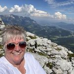 Profile Picture of Kaydene Almquist (@mommametro) on Instagram