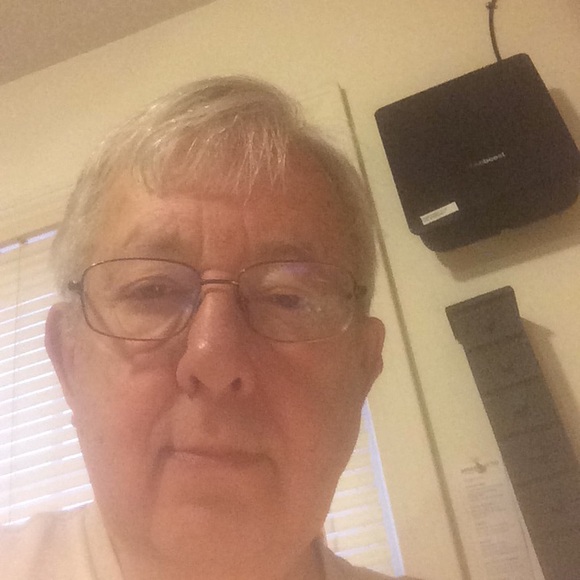 Profile Picture of George Scholl (@falcon03431) on Poshmark