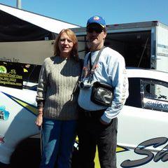 Profile Picture of Michelle And Darrell (@shell_darrell) on Twitter