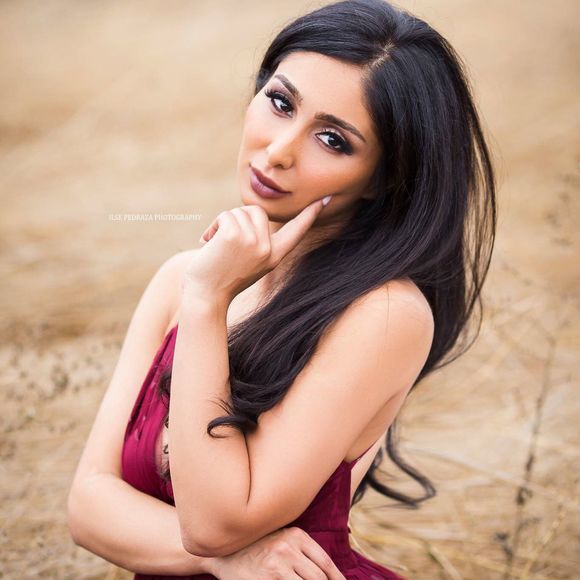 Profile Picture of Andishe Hashemi (@andisheh) on Poshmark