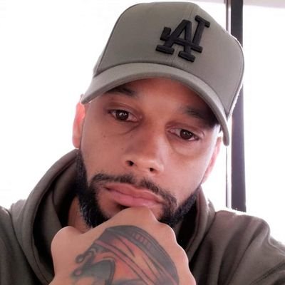 Profile Picture of Dedric Moore (@DedricMoore_) on Twitter