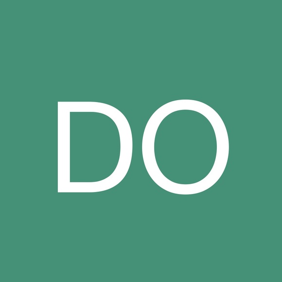 Profile Picture of Demilade Oyeniyi (@dto9864) on Poshmark